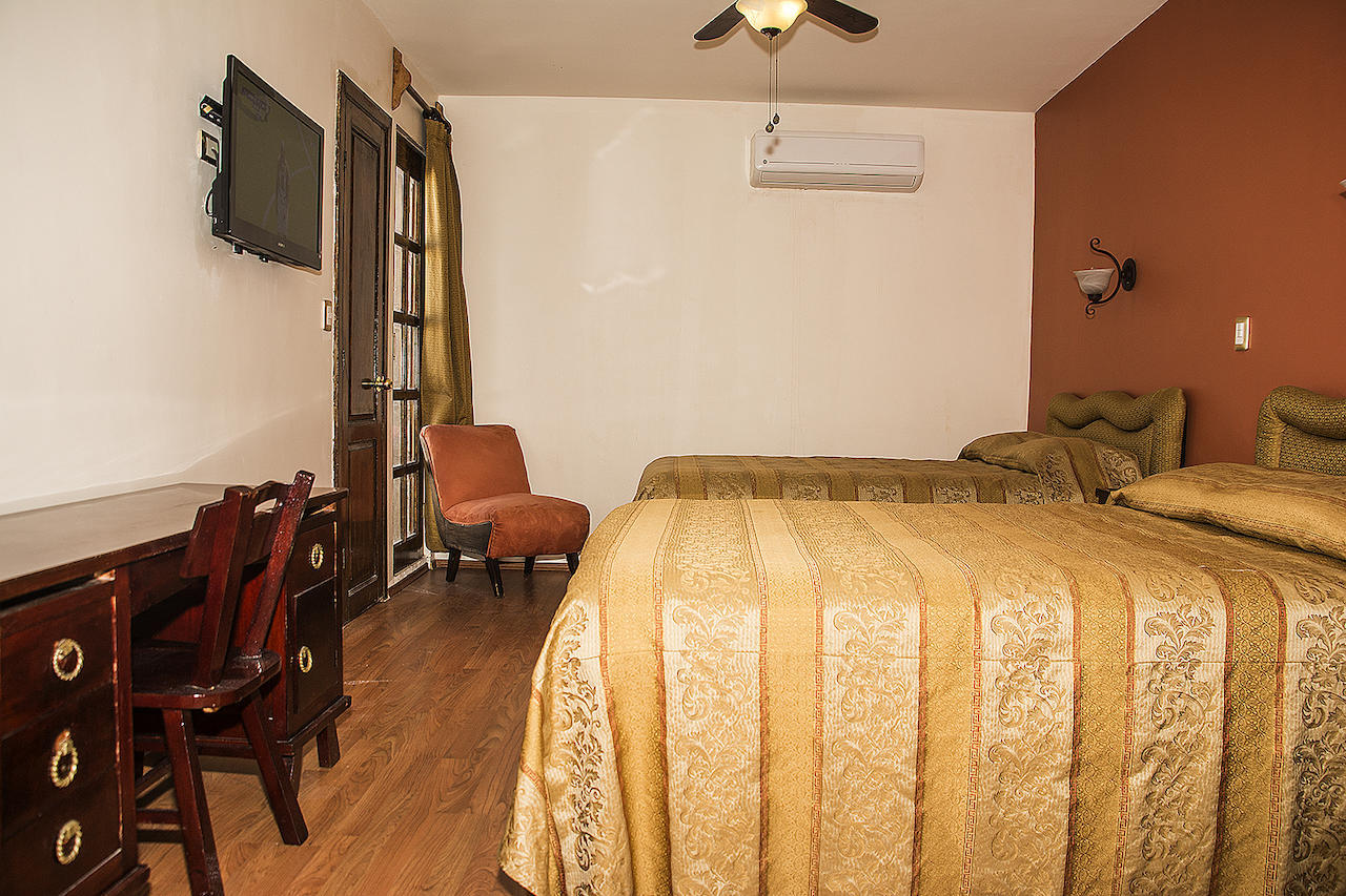 Hotel Roma Durango Zimmer foto